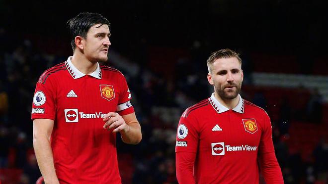 齐耶赫本人 齐耶赫本人