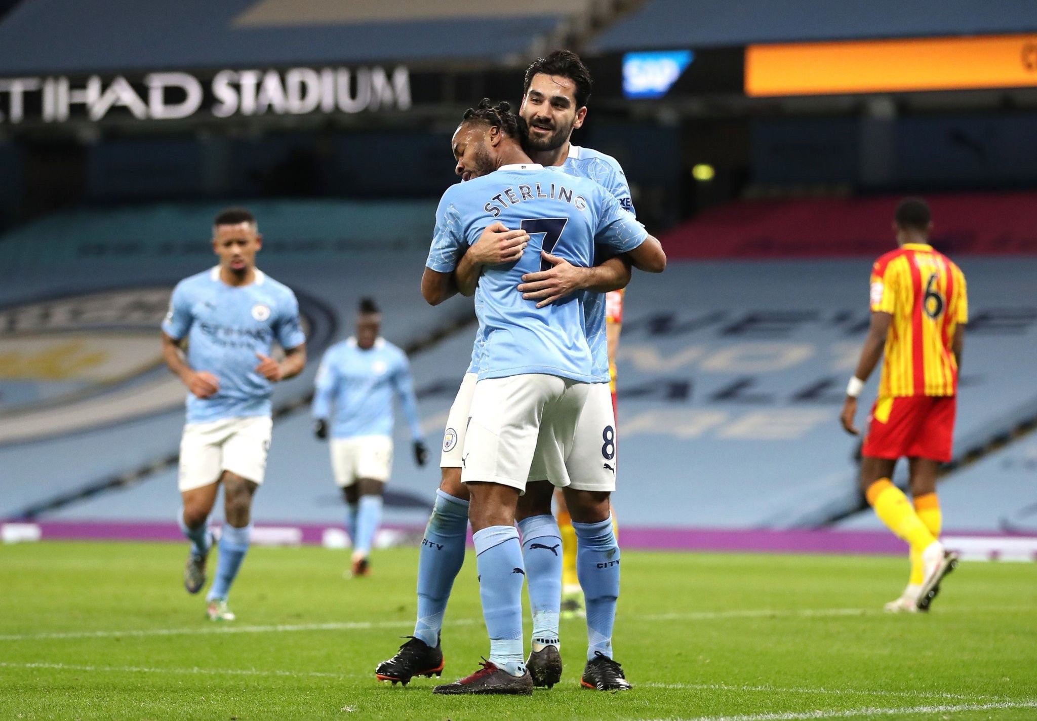 焦点对决 焦点对决